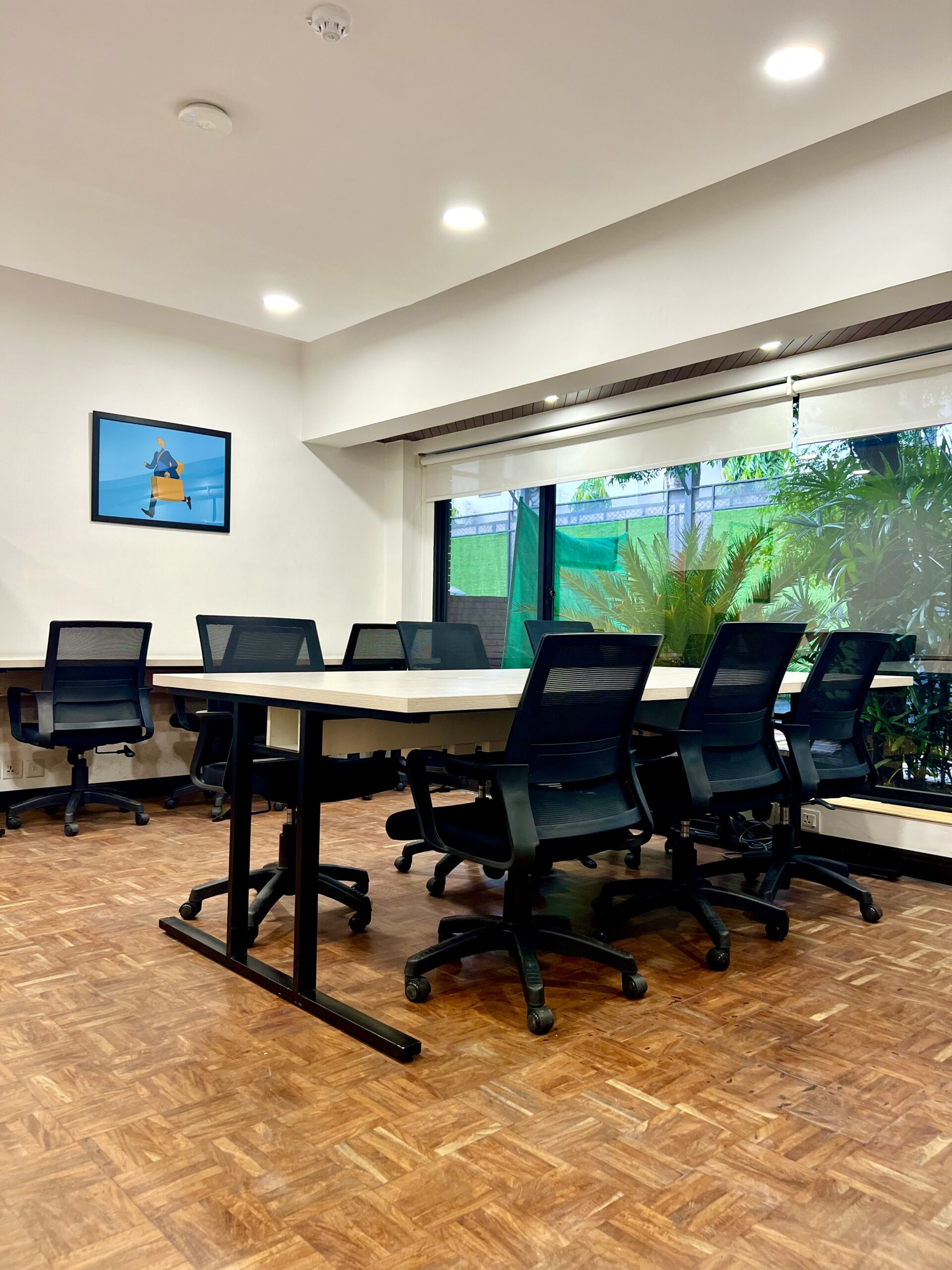 Fully furnished private office cabin